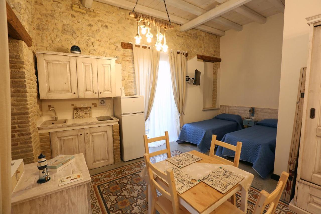 Antica Dimora Dell'Ammiraglio Aparthotel Licata Exterior photo